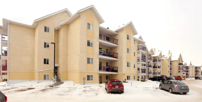 Pointe III Condominium Complex