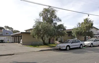 948 Harcourt Ave in Seaside, CA - Building Photo