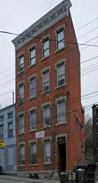 2302 Vine St in Cincinnati, OH - Building Photo