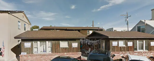 802-812 El Carmel Pl
