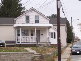 24-26 E Main St in Webster, MA - Building Photo