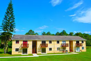 Villas at Agora Circle Condos in Palm Bay, FL - Building Photo
