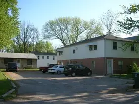 1104-1108 W Rex in Muncie, IN - Building Photo