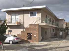 1429 Dwight Way in Berkeley, CA - Building Photo