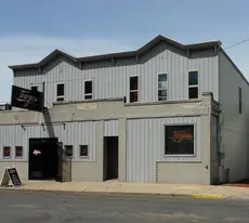 Garage Bar Apartments in Grand Rapids, MI - Building Photo