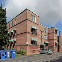 231 MacNab St S in Hamilton, ON - Building Photo