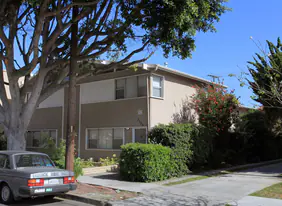 3138 E 3rd St in Long Beach, CA - Building Photo