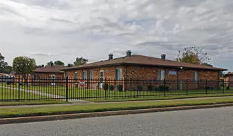 Mt. Herman Village in Portsmouth, VA - Building Photo