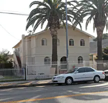 2510-2516 Maple Ave in Los Angeles, CA - Building Photo