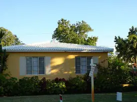 Wiley Apartments in Hollywood, FL - Building Photo