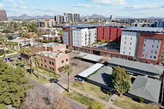 829 N 4th Ave in Phoenix, AZ - Foto de edificio - Building Photo