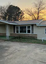 202 Bonham St in Vian, OK - Building Photo