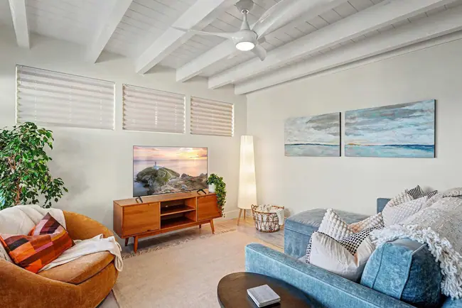 property at 2612 Bayside Ln