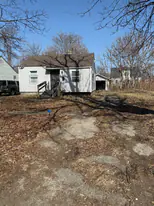 345 E Baltimore Blvd in Flint, MI - Building Photo