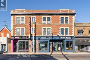 657 Barton St E in Hamilton, ON - Building Photo