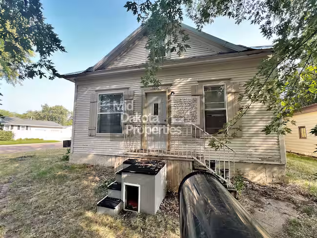 property at 1200 E 3rd Ave