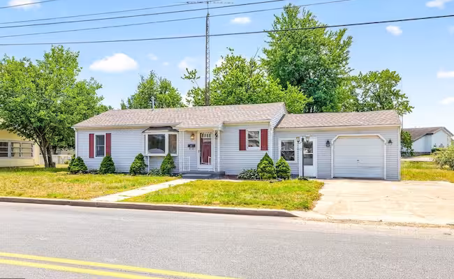 property at 101 E Liberty St