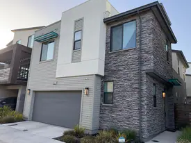 5661 Beale Ave in Dublin, CA - Building Photo