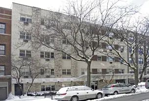 535 W Briar Pl in Chicago, IL - Building Photo