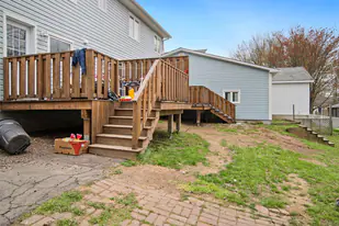 200 Hennessey Rd in Moncton, NB - Building Photo