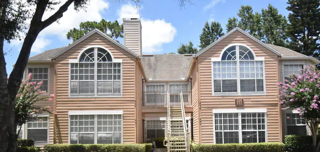 property at 695 Youngstown Pkwy