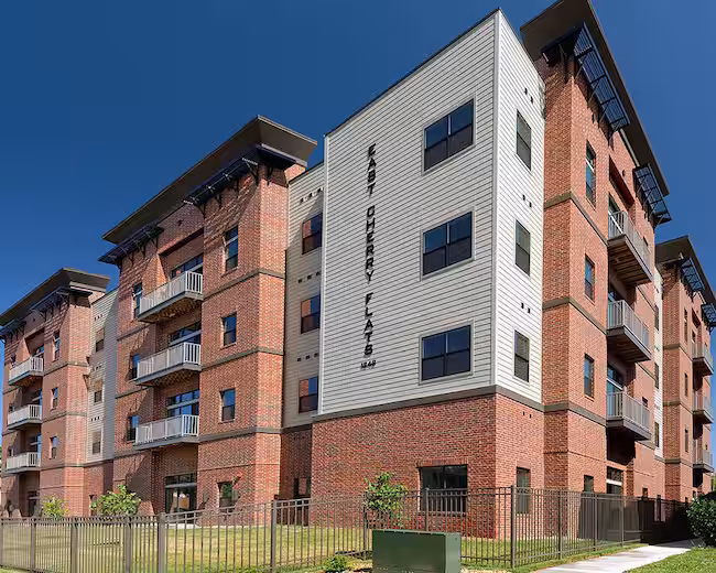 1243 E Cherry St, Unit 203