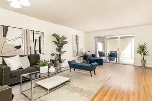 17311 Caminito Canasto in San Diego, CA - Building Photo