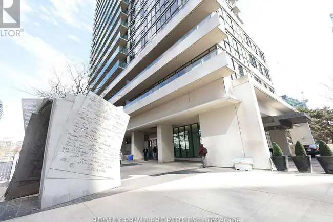property at 70 Roehampton Ave