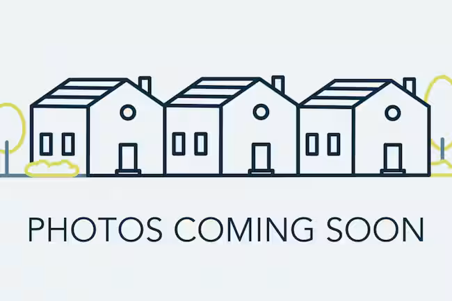 property at 562 W Fredricks St