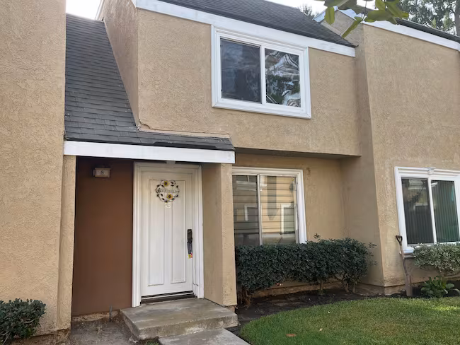 property at 8 Albany