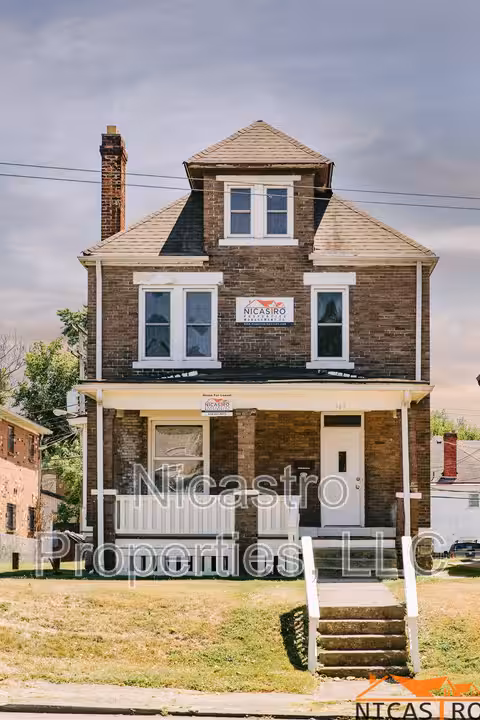 property at 363 E 12th Ave