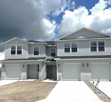 28521 Sweet Meadow Dr in Punta Gorda, FL - Building Photo