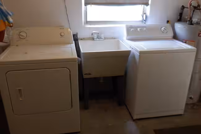property at 5 Nevada St