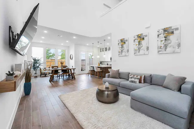 property at 11247 Buchanan Coves Ln