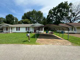 112 Misty Ln, Unit 112 in Bells, TN - Building Photo