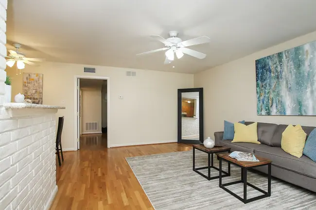 property at 2208 Morse St