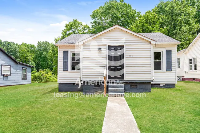 property at 1325 11th St