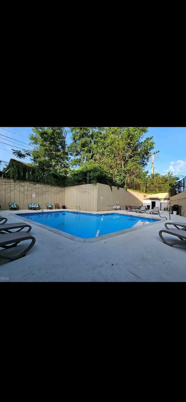 11811 Lake Ave, Unit 1007
