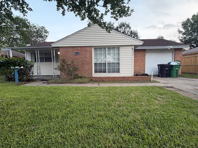 property at 8602 Glenlea St