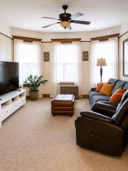 425 Highland Ave, Unit Kearny 2+ Bedrooms, 2nd FL