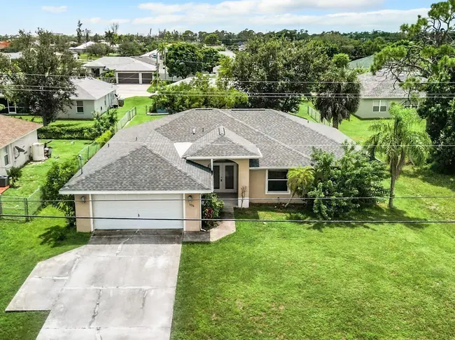 property at 1726 Trafalgar Pkwy