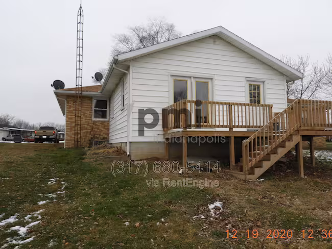 property at 300 N Ellis Rd