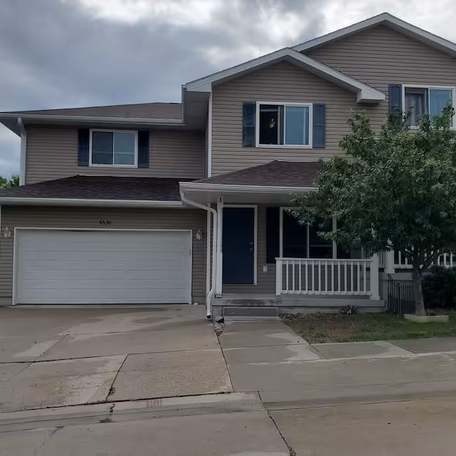 property at 6630 Shadow Pines Dr