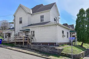 778 Dresden Ave in East Liverpool, OH - Building Photo