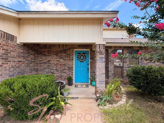 property at 101 Double Horn St