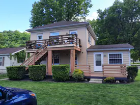 4601 Washington Ave SE in Charleston, WV - Building Photo