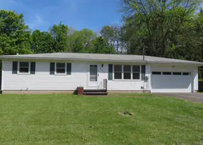 1428 Long Pond Rd in Rochester, NY - Building Photo