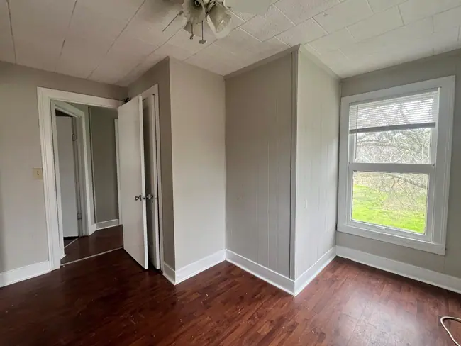 property at 312 S Pumphrey St