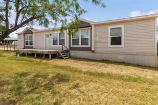 1310 Industrial Blvd in Kingsland, TX - Building Photo