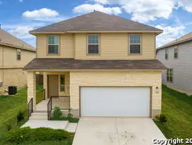 140 Hunters Spg in San Antonio, TX - Building Photo